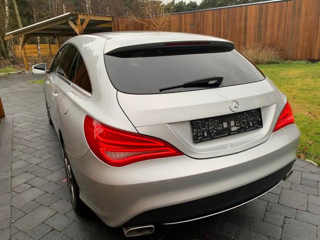 Mercedes-Benz CLA-Klasse 180