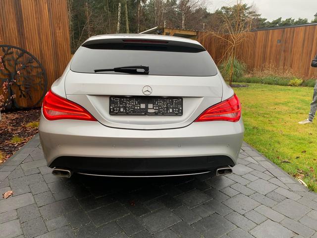 Mercedes-Benz CLA-Klasse 180