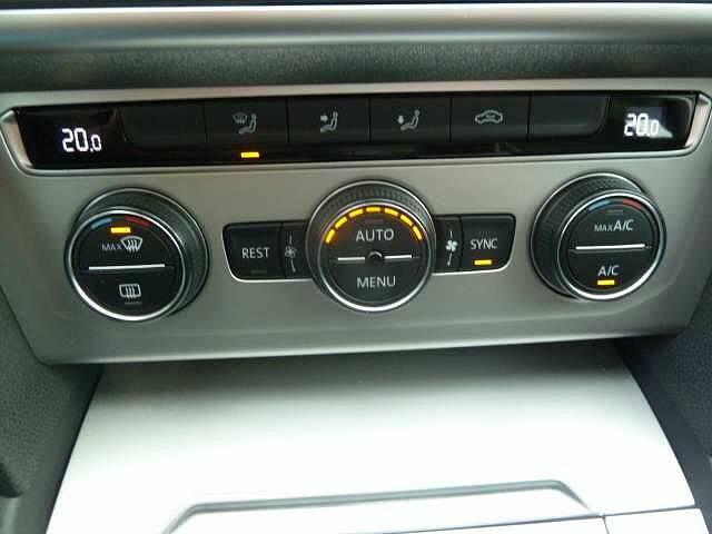 Volkswagen Passat 2.0 CR TDi Comfortline