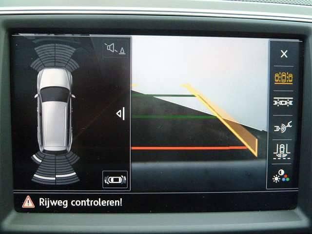 Volkswagen Passat 2.0 CR TDi Comfortline