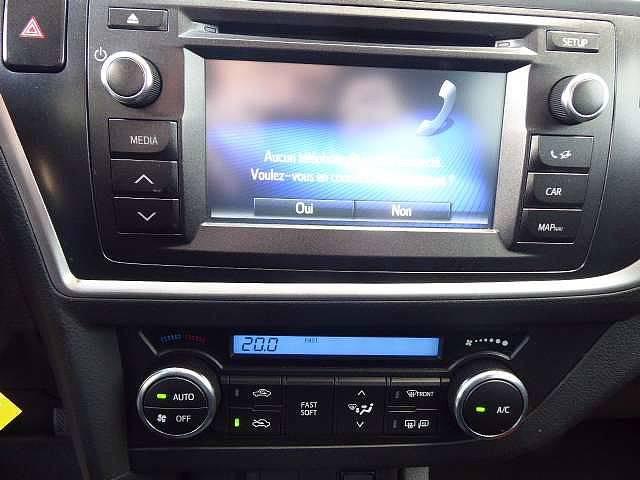 Toyota Auris 1.6i Dynamic