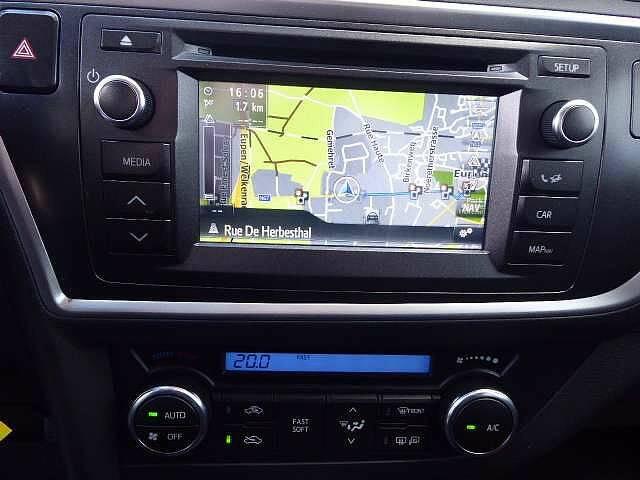 Toyota Auris 1.6i Dynamic