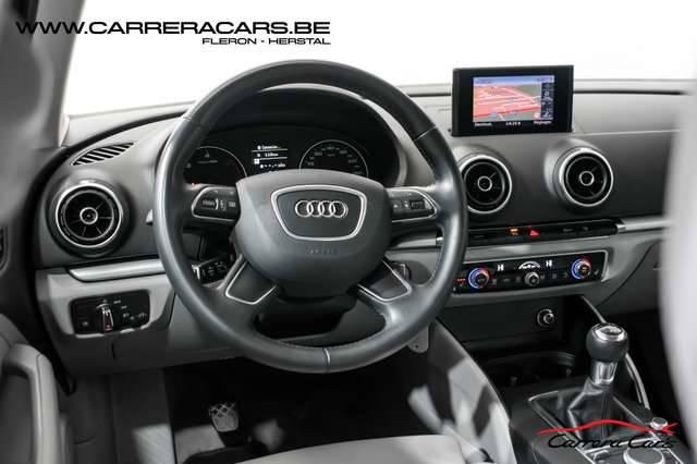 Audi A3 2.0 TDi Ambition|XENONCUIRGPSREGUCLIMATRONIC|