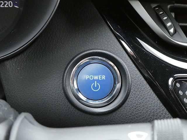 Toyota C-HR 1.8i VVT-i Hybrid C-Ult E-CVT
