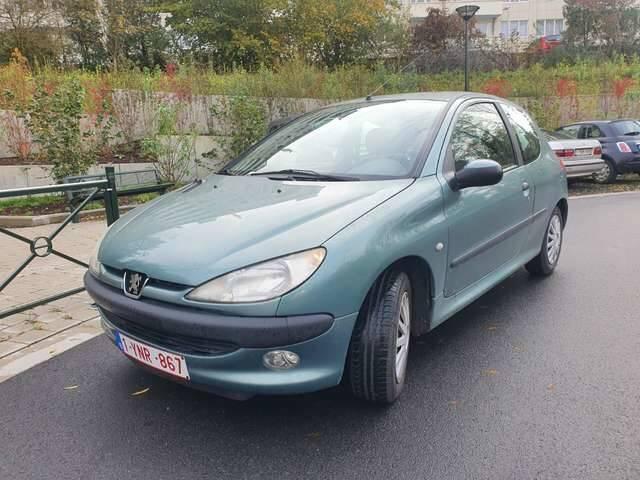 Peugeot 206 1.4i XR/ 95000KM / excellent �tat/Automate