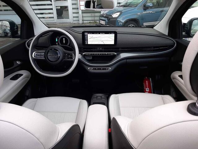 Fiat 500c 42 kWh La Prima