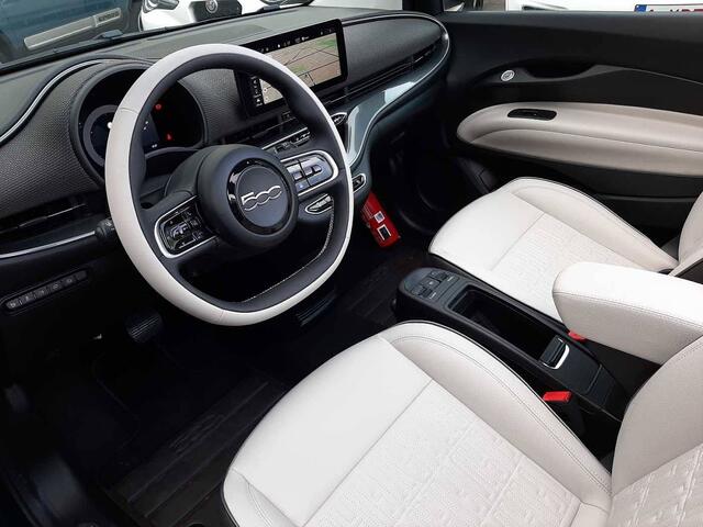 Fiat 500c 42 kWh La Prima