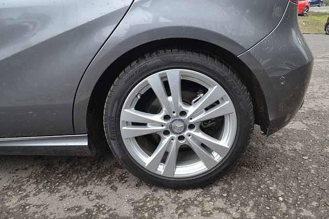 Mercedes-Benz CLA-Klasse d Boite Auto , xénon, semi cuir, gps