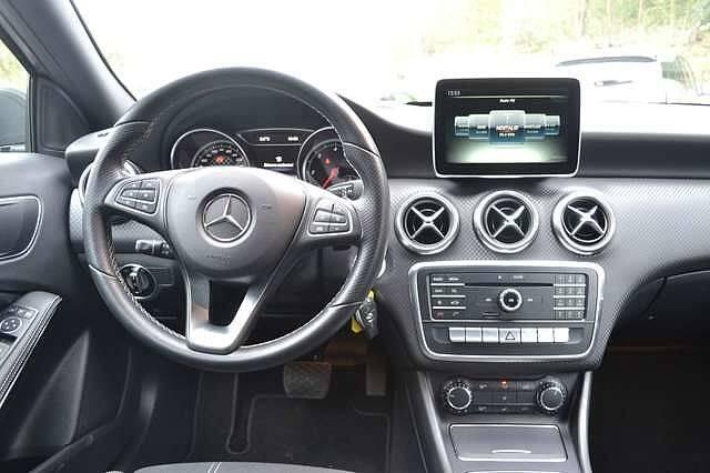 Mercedes-Benz CLA-Klasse d Boite Auto , xénon, semi cuir, gps