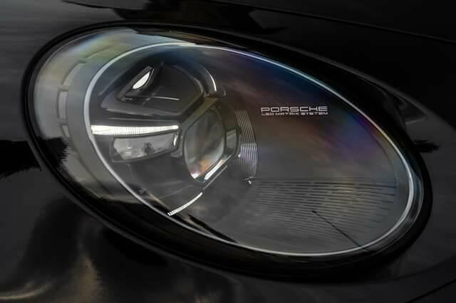 Porsche 911 Turbo 992 / Matrix LED / 360 cam / Sportuitlaat