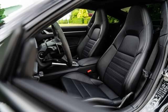 Porsche 911 Turbo 992 / Matrix LED / 360 cam / Sportuitlaat