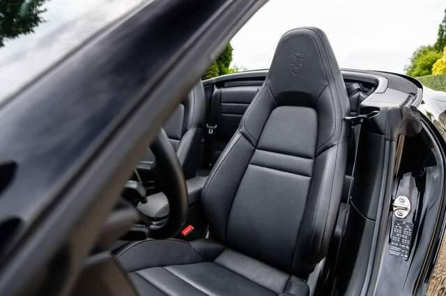 Porsche 911 Carrera Cabriolet / Ventilatie / 360 cam / BOSE