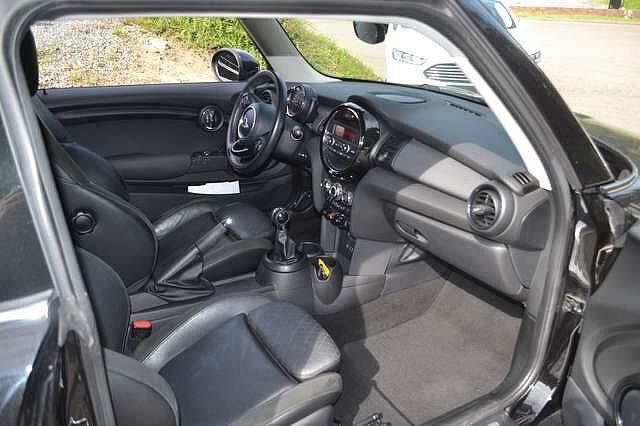 Mini Mini 1.5 Cuir sport, Bluetooth, 1er prop