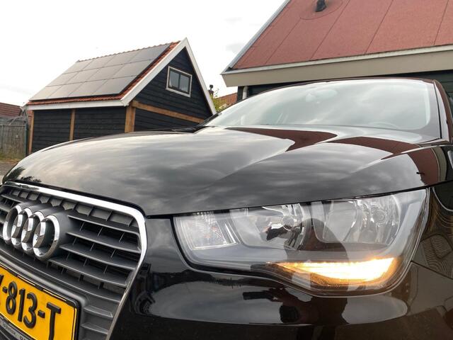 Audi A1 Sportback 1.2 TFSI Ambition Pro Line Business,5DRS,Elec.Ramen,Navi,Rotor Velgen.