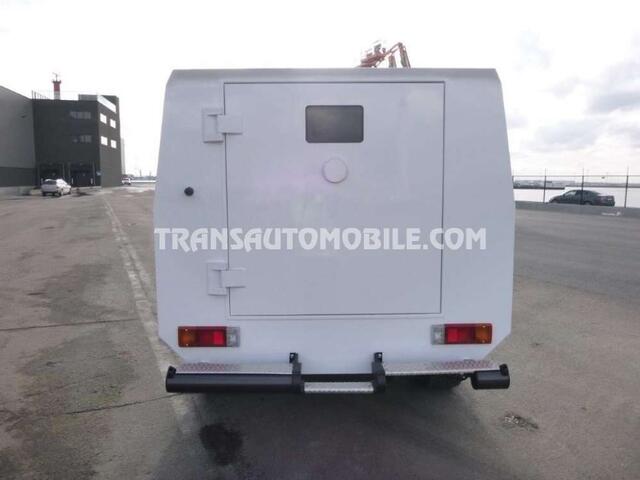 Toyota Land CRUISER cash in transit  - export out eu tropical version