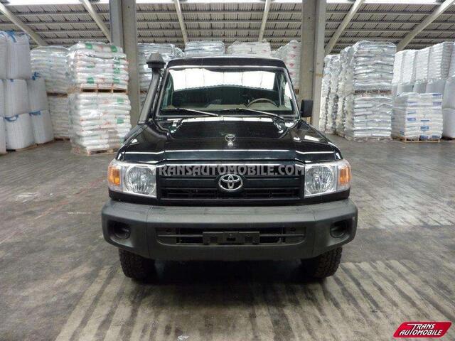 Toyota Land CRUISER metal top hzj 78 - export out eu tropical version