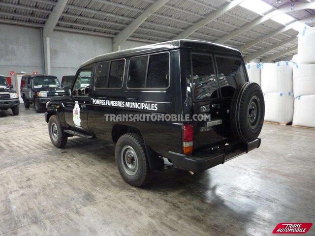 Toyota Land CRUISER metal top hzj 78 - export out eu tropical version