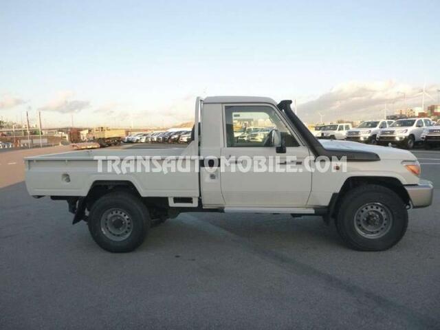 Toyota Land CRUISER vdj v8 single cab - export out eu tropical version