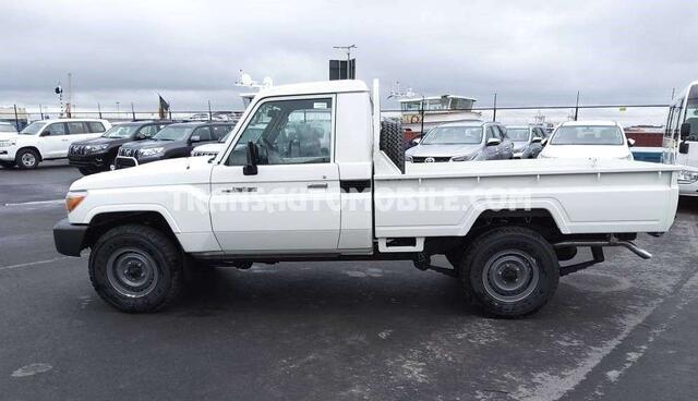 Toyota Land CRUISER hzj 79 single cab - export out eu tropical version