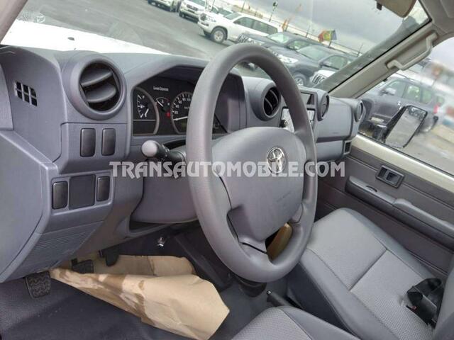 Toyota Land CRUISER hzj 79 single cab - export out eu tropical version