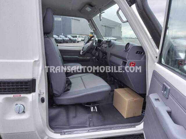 Toyota Land CRUISER hzj 79 single cab - export out eu tropical version