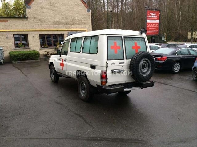 Toyota Land CRUISER metal top hzj 78 - export out eu tropical version