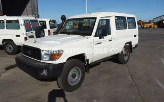 TOYOTA LAND CRUISER metal top hzj 78 - export out eu tropical version