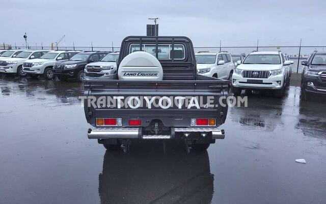Toyota Land CRUISER vdj v8 single cab - export out eu tropical version