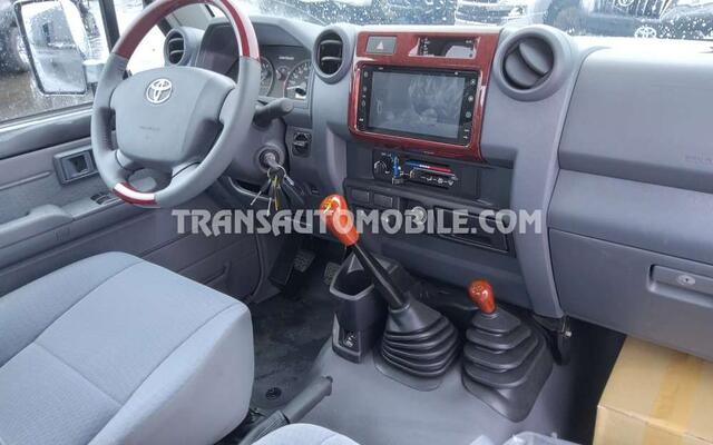 Toyota Land CRUISER vdj v8 single cab - export out eu tropical version