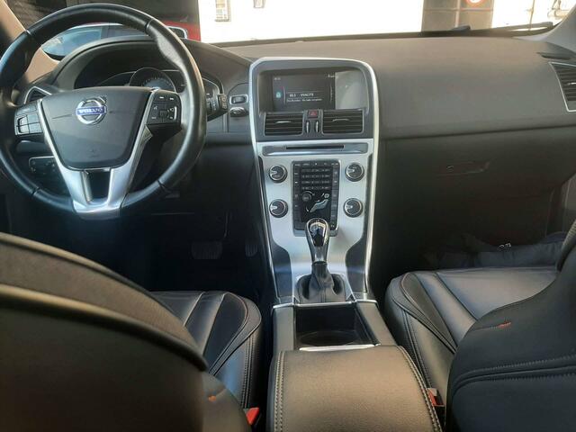 Volvo XC60 2.0 D4 Ocean Race Geartronic Full Options