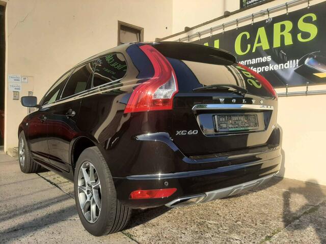 Volvo XC60 2.0 D4 Ocean Race Geartronic Full Options