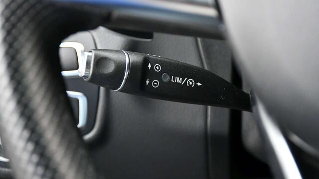 Mercedes-Benz G-Klasse BiTurbo 4MATIC HEATED SEATS  CAMERA  FULL LED 