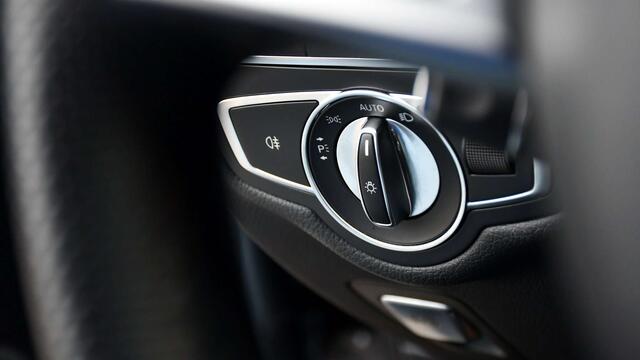 Mercedes-Benz G-Klasse BiTurbo 4MATIC HEATED SEATS  CAMERA  FULL LED 