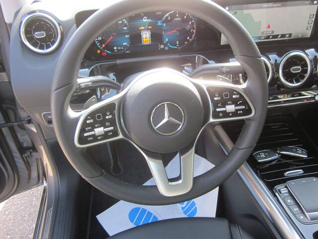 Mercedes-Benz CLA-Klasse PROGRESSIVE-AUTOMAAT-FULL OPTION