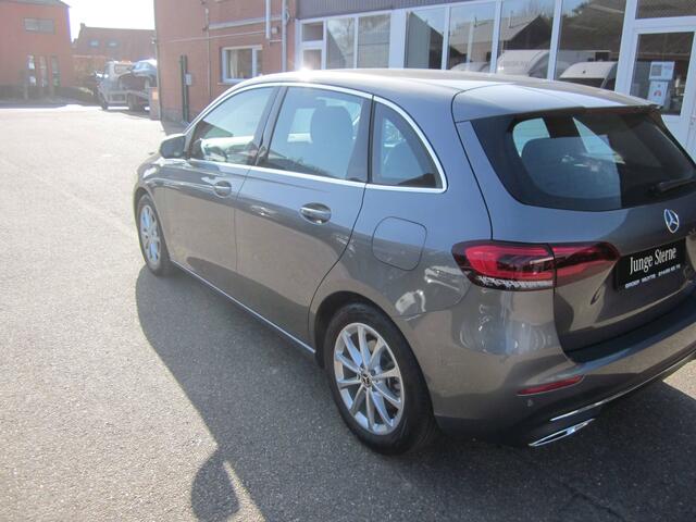 Mercedes-Benz CLA-Klasse PROGRESSIVE-AUTOMAAT-FULL OPTION