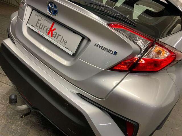 Toyota C-HR 1.8i VVT-i Hybrid C-Enter E-CVT