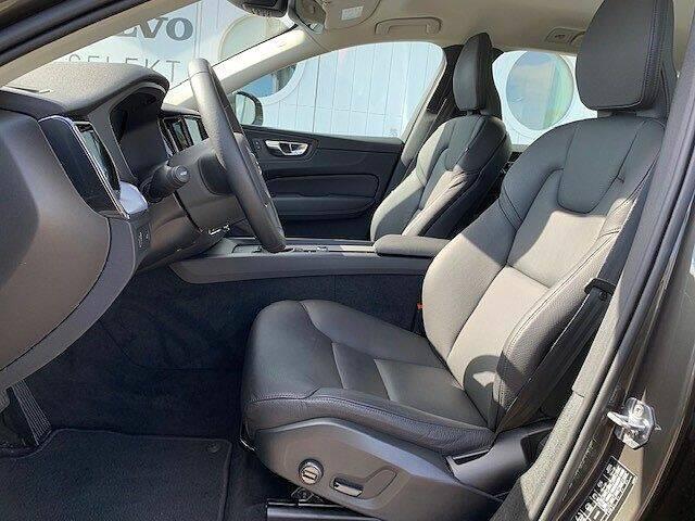 Volvo XC60 D4 Geartronic 140kW/190PS Momentum Pro