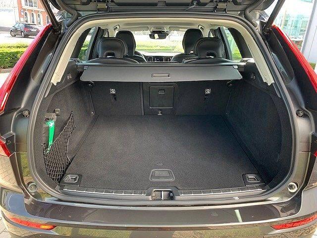 Volvo XC60 D4 Geartronic 140kW/190PS Momentum Pro