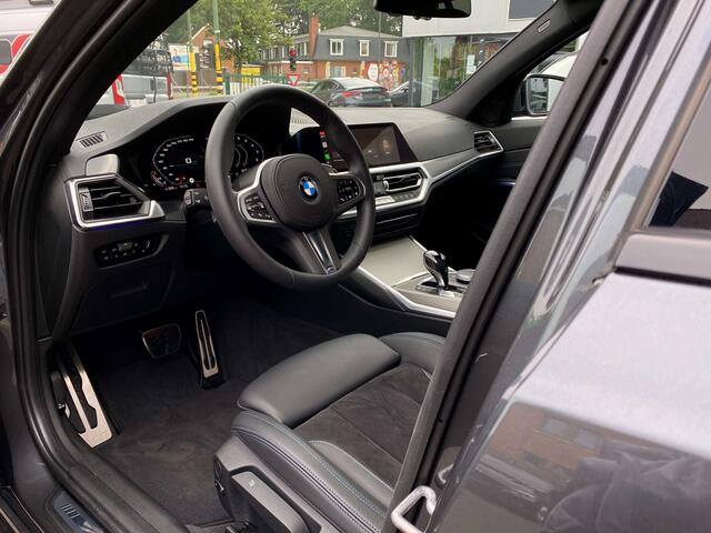 BMW 3-Serie D - Touring - Apple Carplay - HiFi - Camera - LED
