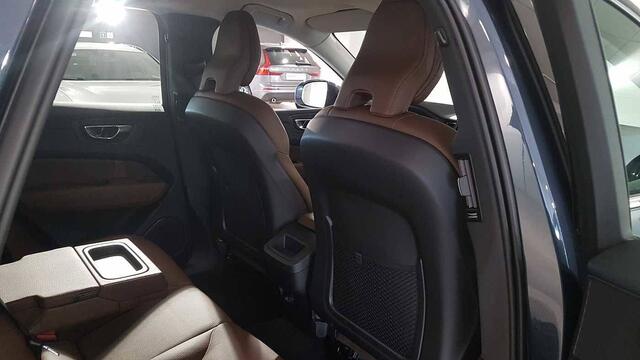 Volvo XC60 D4 190cv Momentum Pro Aut.