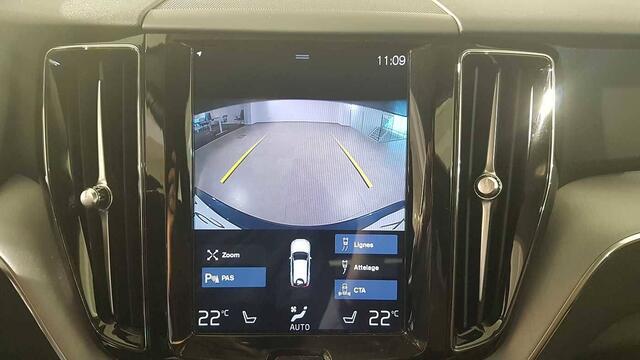 Volvo XC60 D4 190cv Momentum Pro Aut.