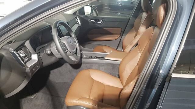 Volvo XC60 D4 190cv Momentum Pro Aut.