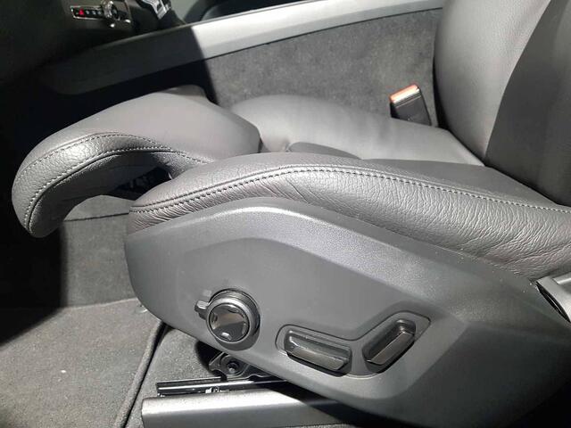 Volvo XC60 D4  190cv Momentum Pro