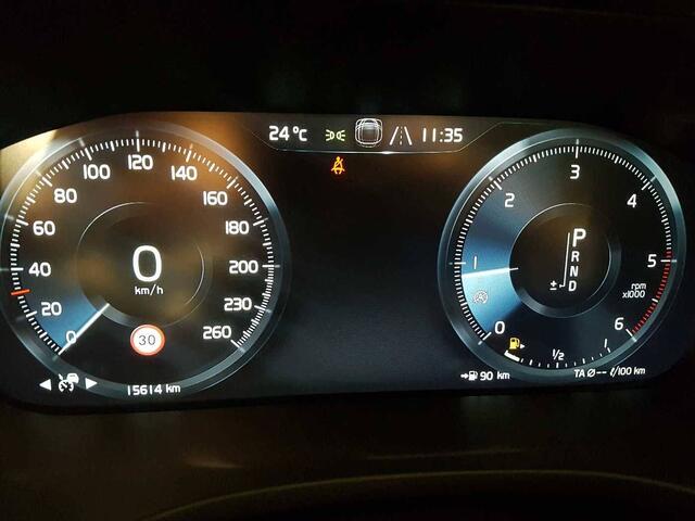 Volvo XC60 D4  190cv Momentum Pro
