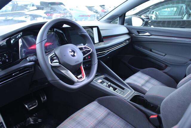 Volkswagen Golf 2.0 TSI  245PK + PANO DAK/ACC -  - 0 KM 