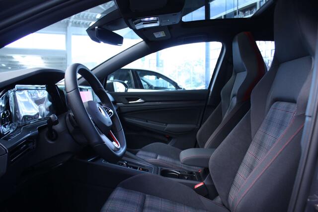 Volkswagen Golf 2.0 TSI  245PK + PANO DAK/ACC -  - 0 KM 