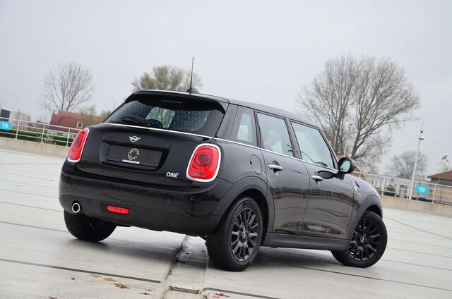 Mini Mini 5 DOORS / BLACKYARD / PDC / AIRCO / 1ST OWNER