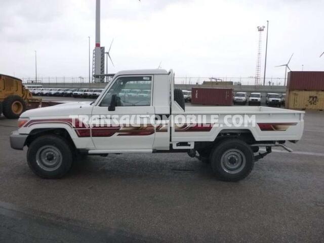 Toyota Land CRUISER hzj 79 single cab - export out eu tropical version
