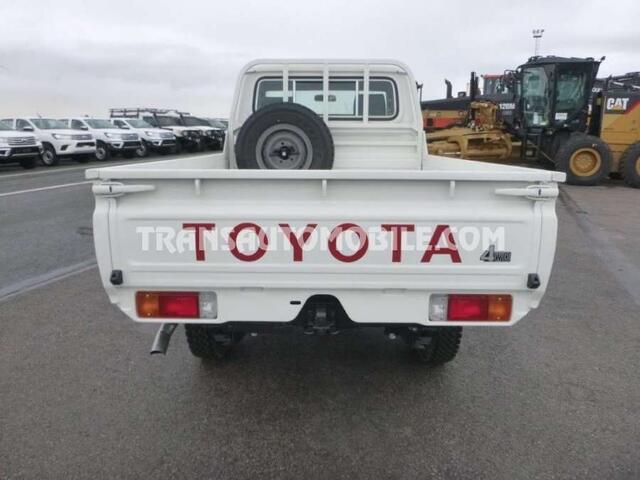 Toyota Land CRUISER hzj 79 single cab - export out eu tropical version