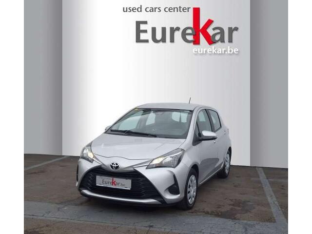 Toyota Yaris 1.5i Dual VVT-iE Y-oung